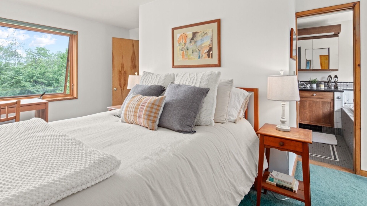 Photo of Others in Warren