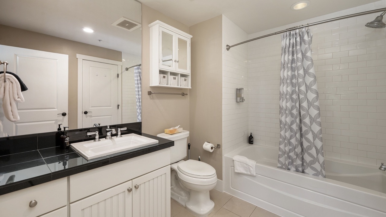 Photo of Bathroom in Silvercreek
