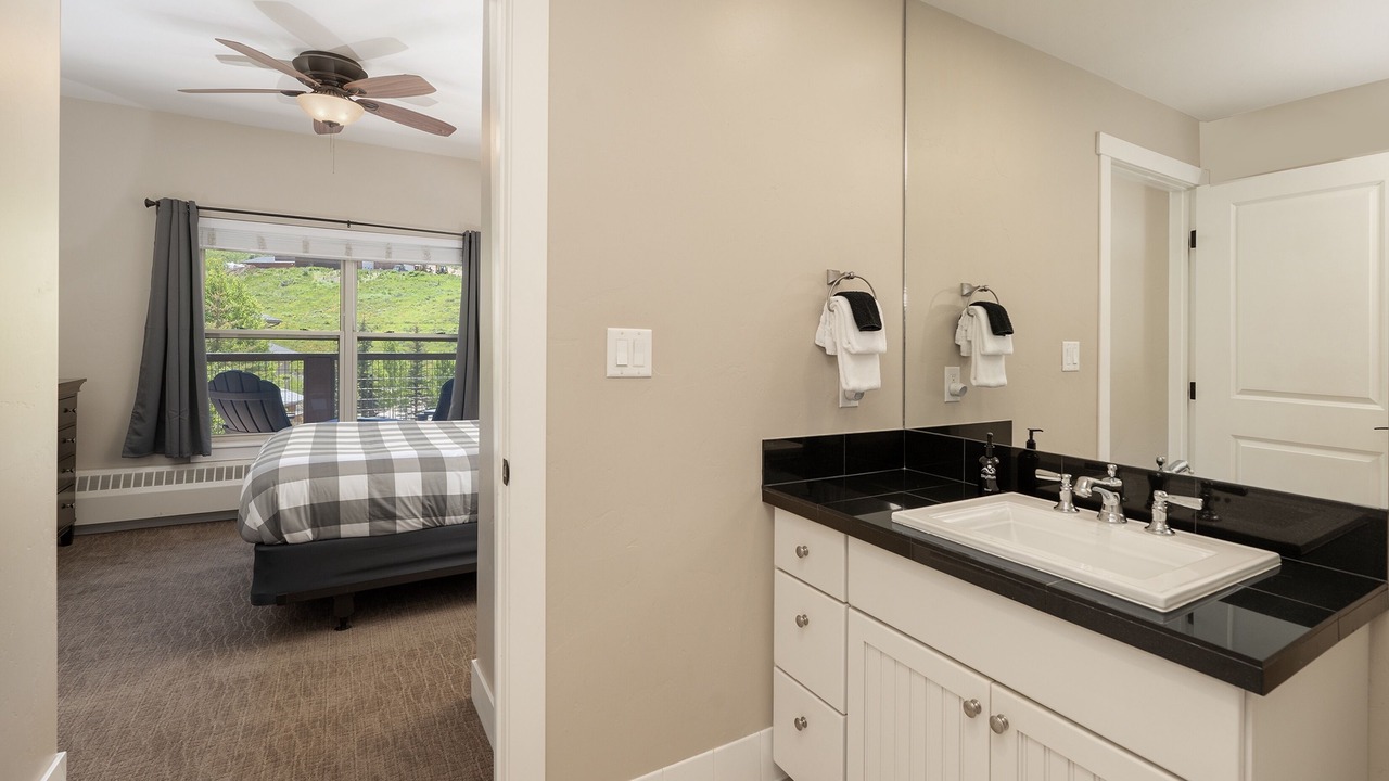 Photo of Bathroom in Silvercreek
