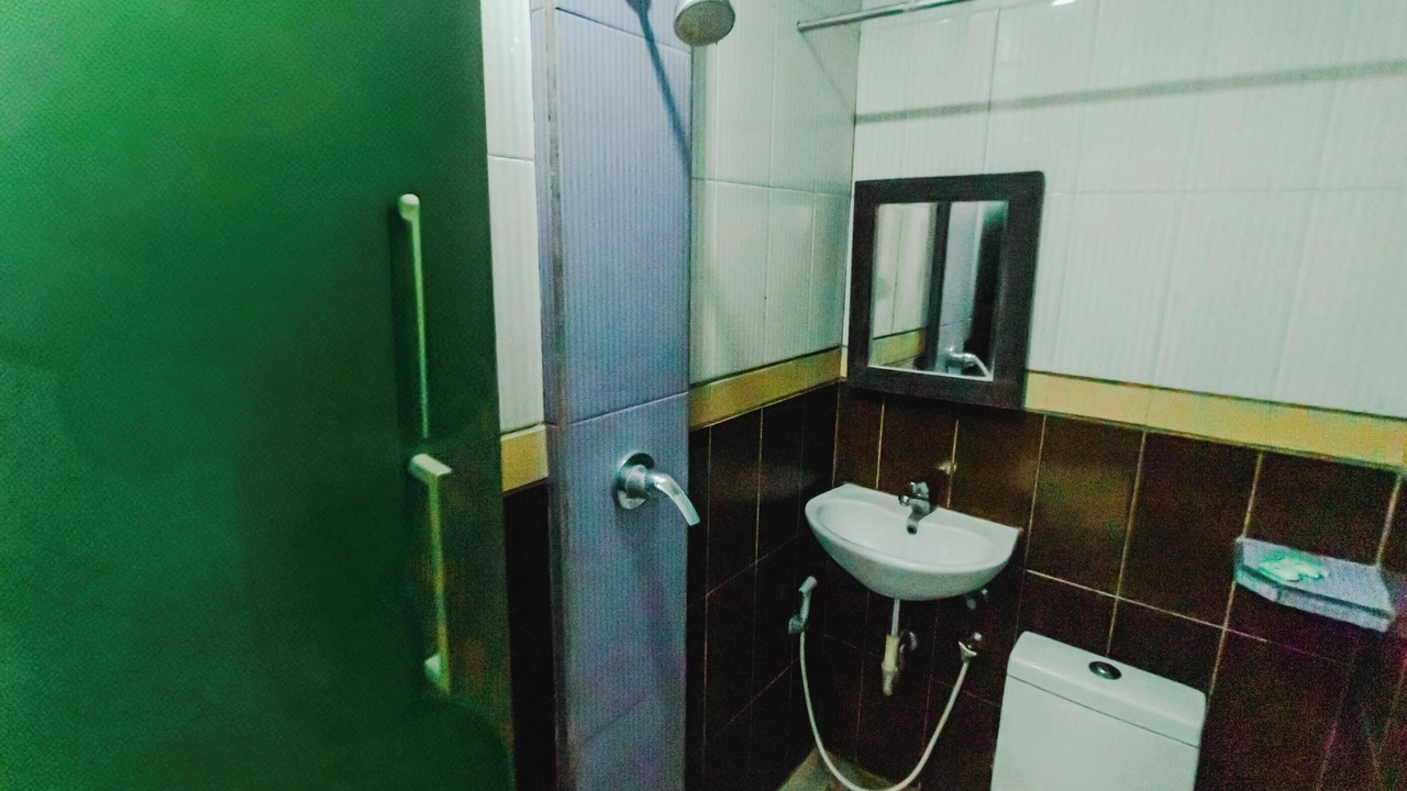 Photo of Bathroom in Mataram