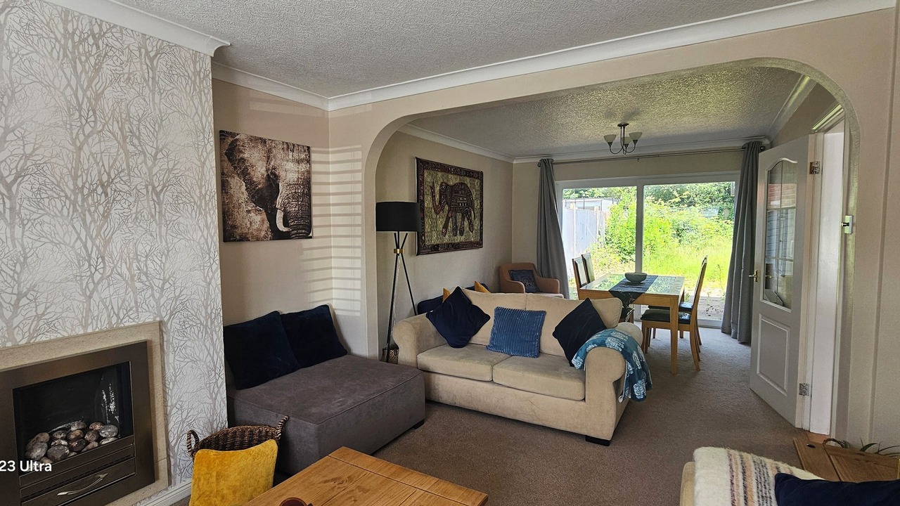 Photo of Livingroom in Wigston