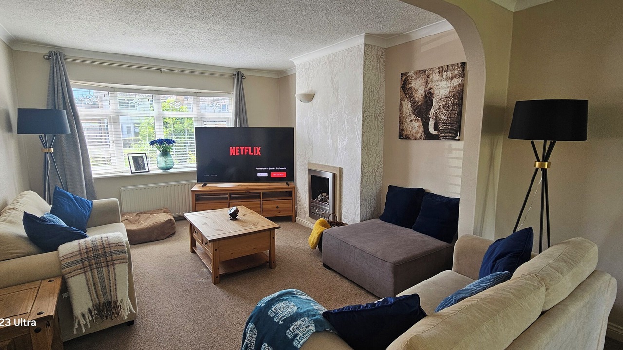 Photo of Livingroom in Wigston
