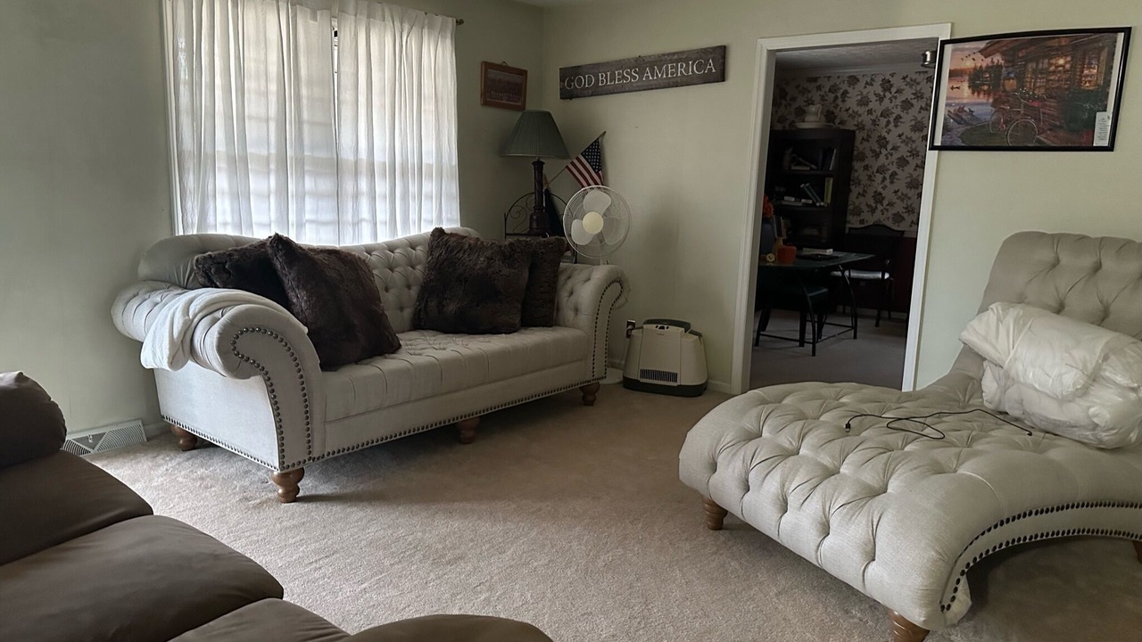 Photo of Livingroom in Danville