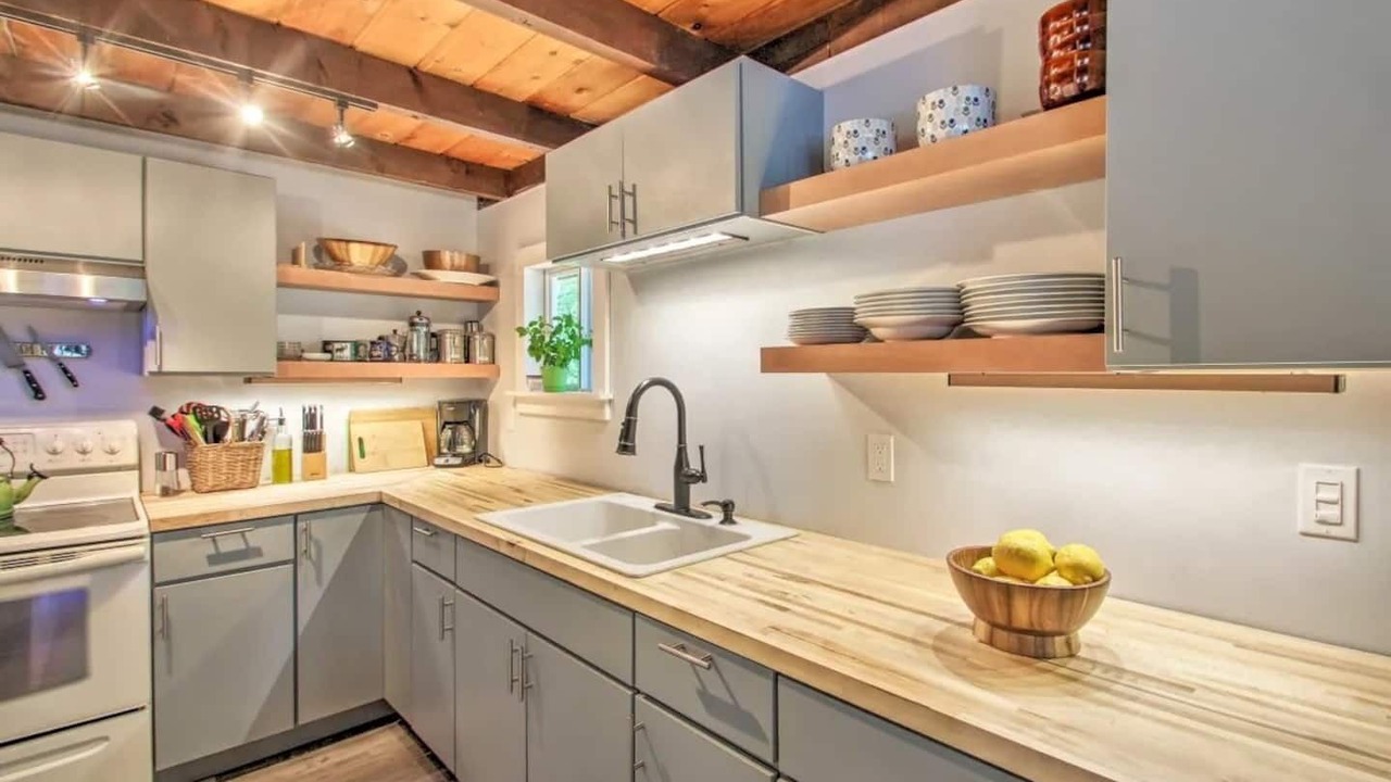 Photo of Kitchen in Lake Arrowhead