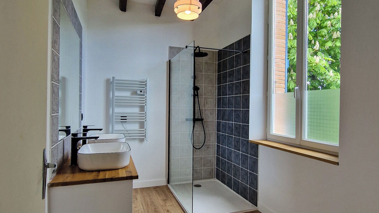 Photo of Bathroom in Lisle-sur-Tarn