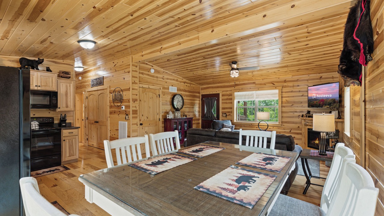 Photo of Livingroom in Pigeon Forge