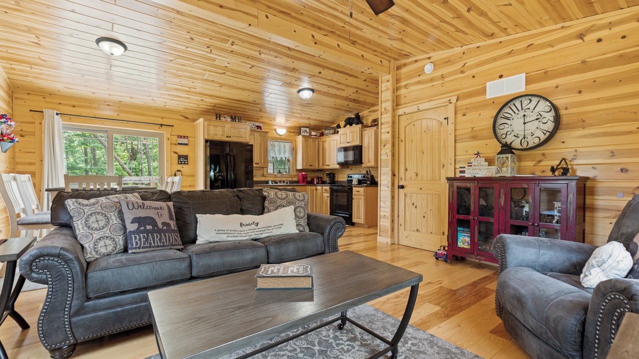 Photo of Livingroom in Pigeon Forge