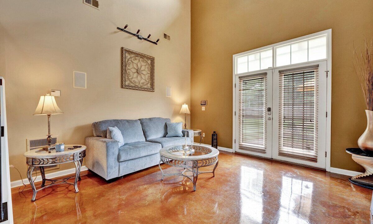 Photo of Others in Pinch District