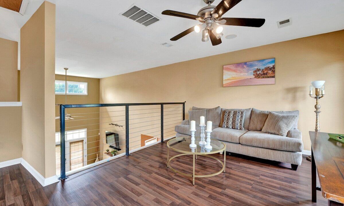 Photo of Others in Pinch District