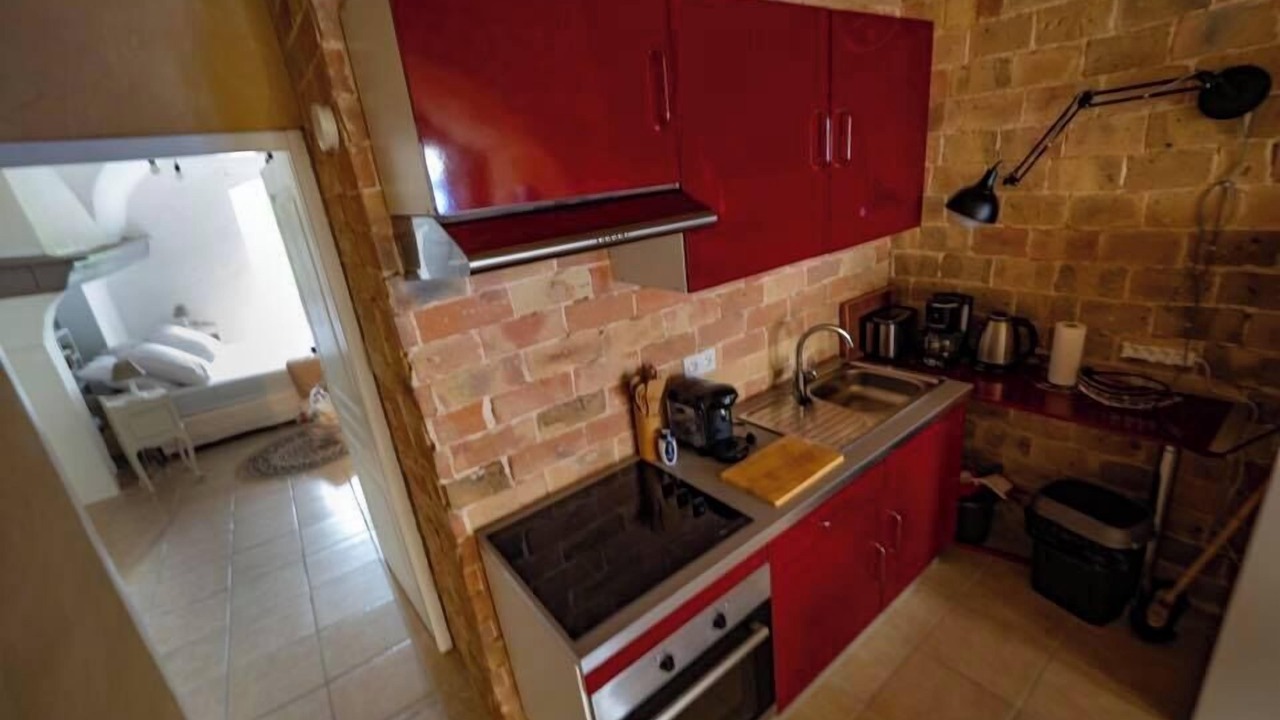 Photo of Kitchen in Saint-Andre-de-Roquepertuis