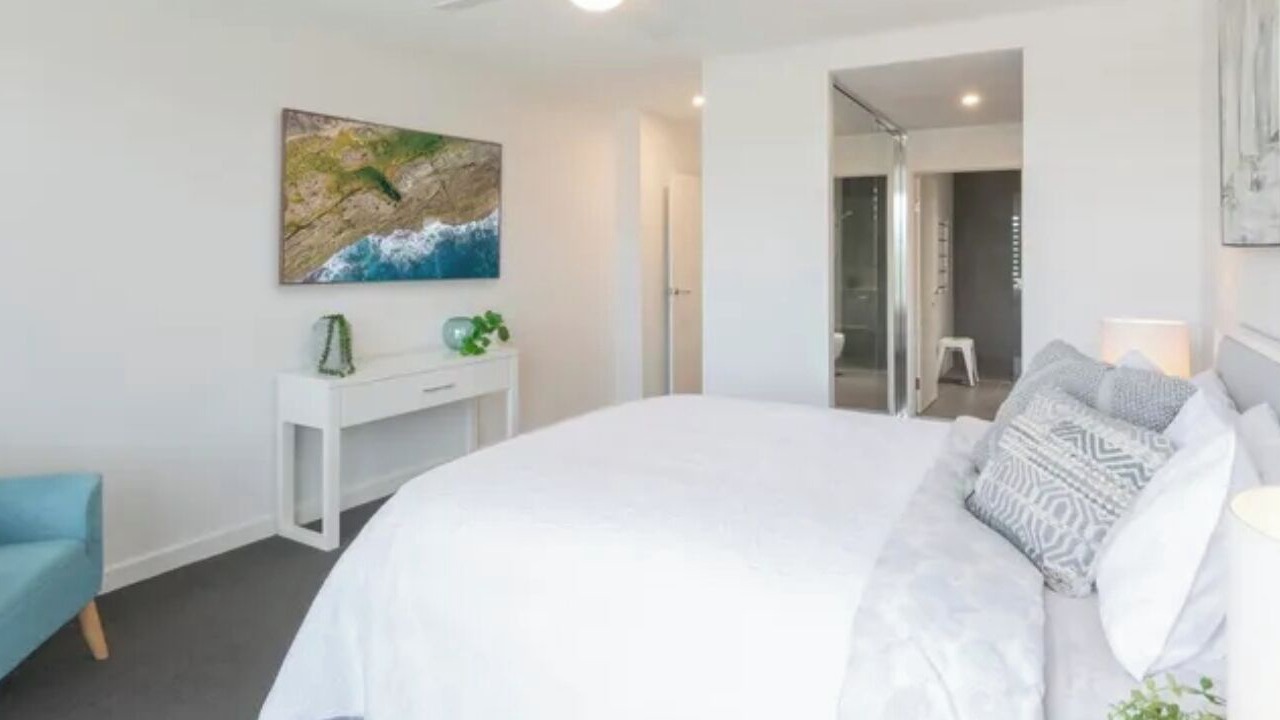 Photo of Others in Caves Beach