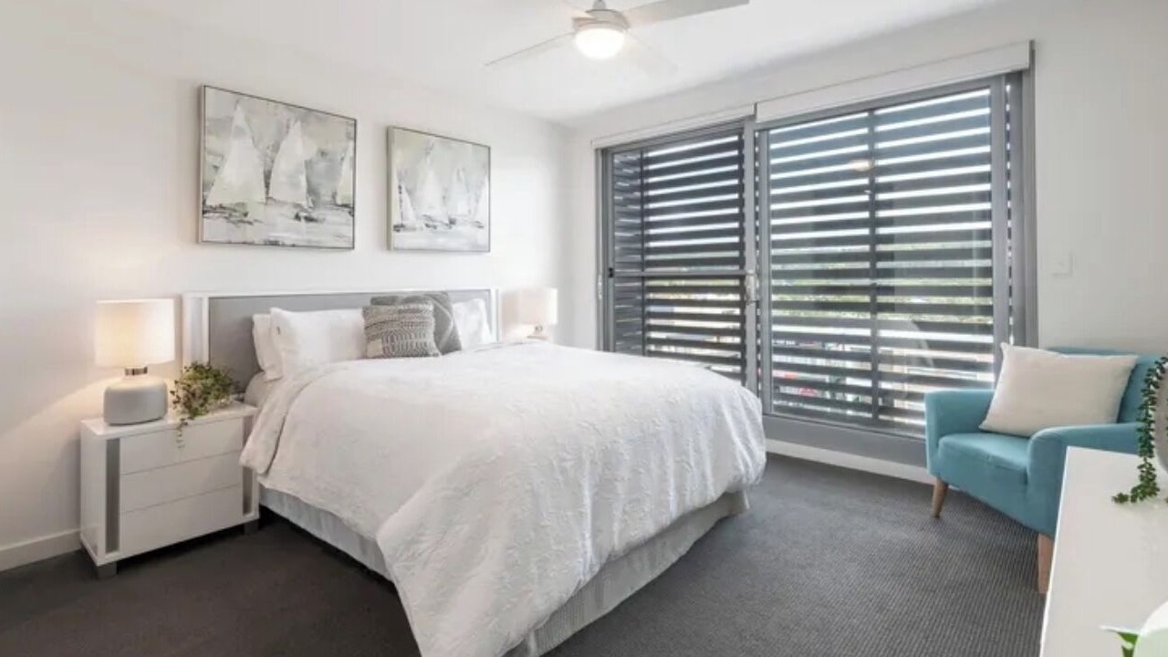 Photo of Others in Caves Beach