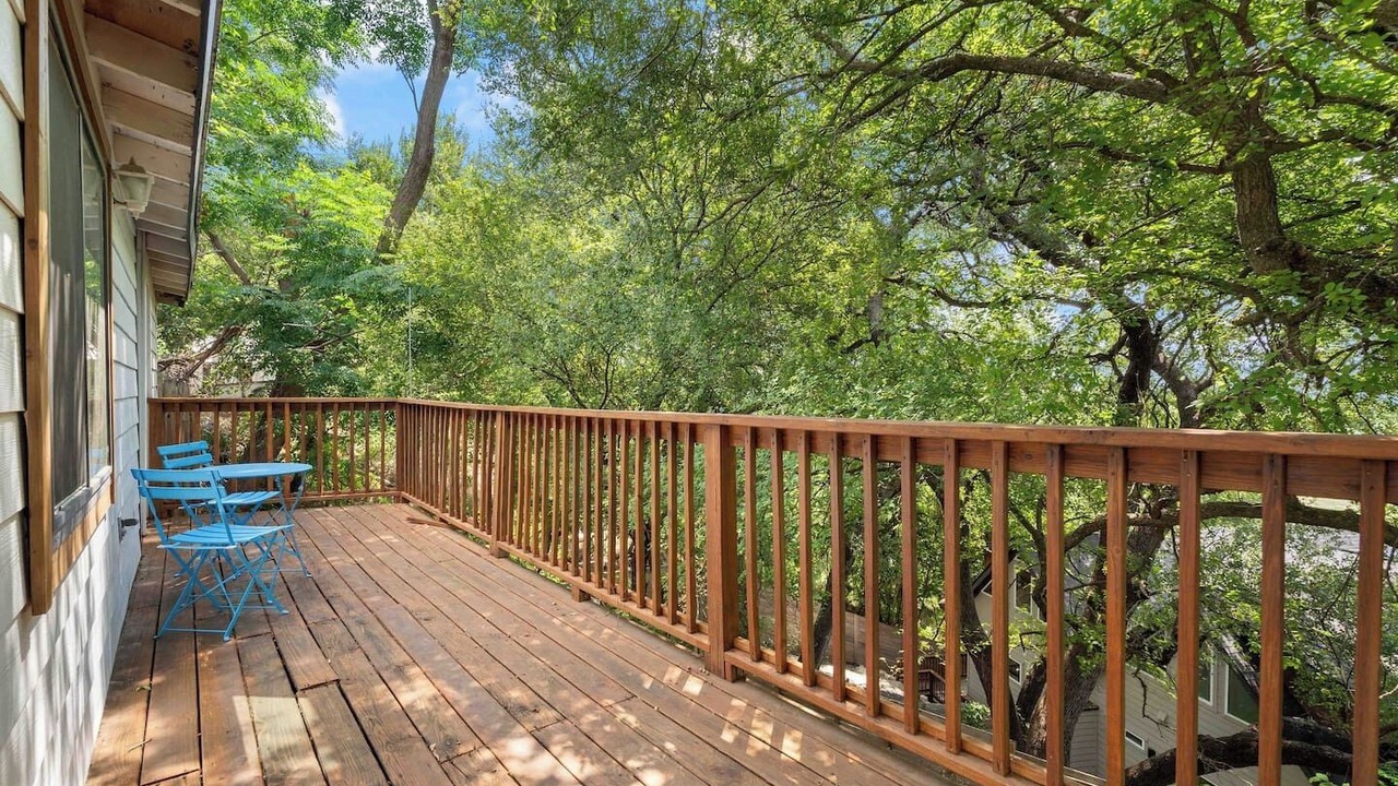 Photo of Outdoor in Rosewood