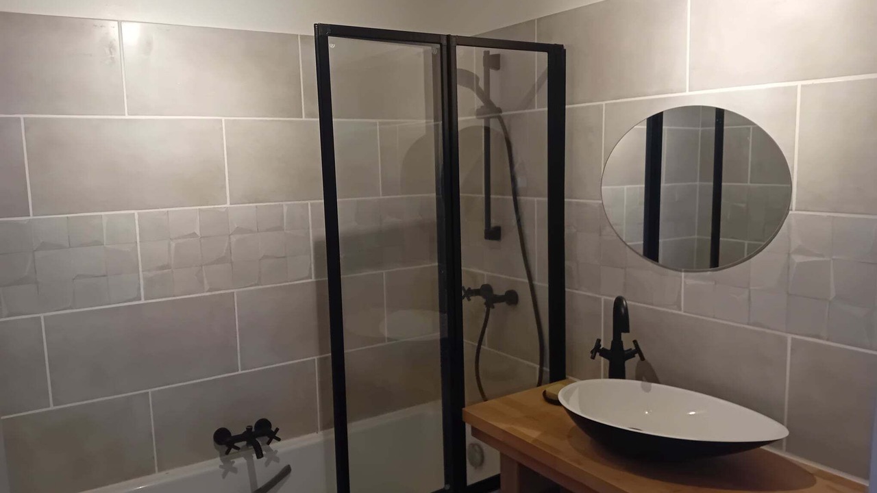 Photo of Bathroom in Saint-Andre