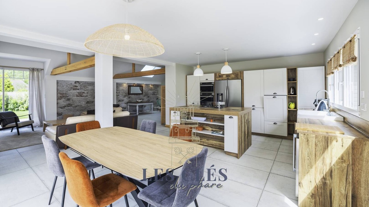 Photo of Others in Trepied