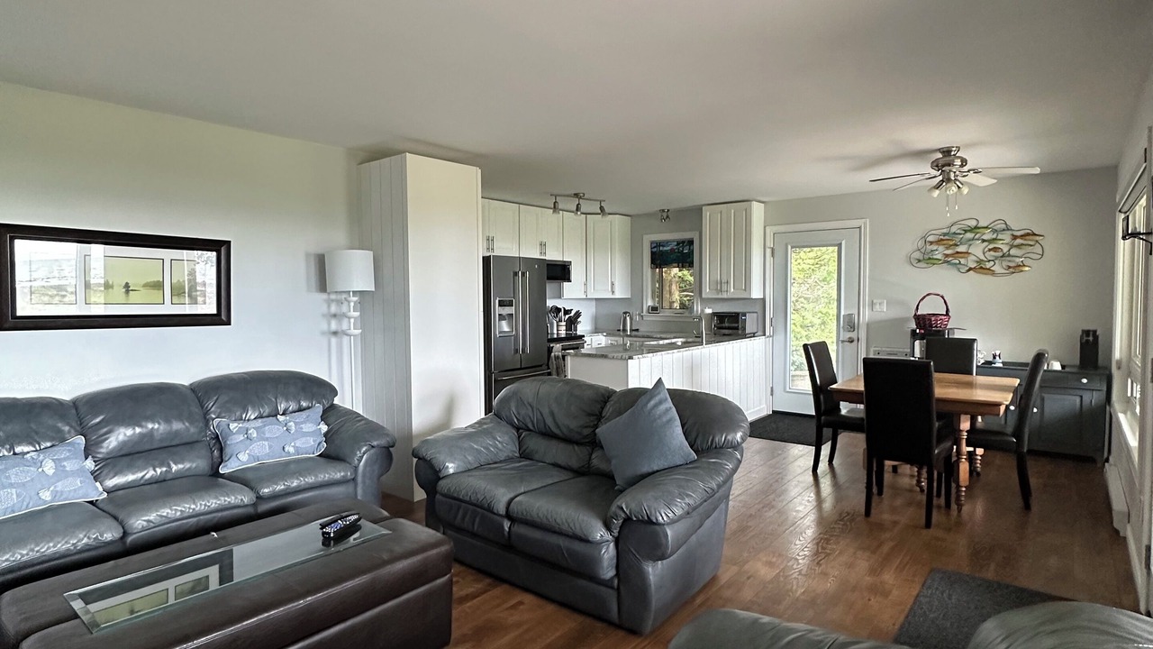 Photo of Livingroom in South Bruce Peninsula