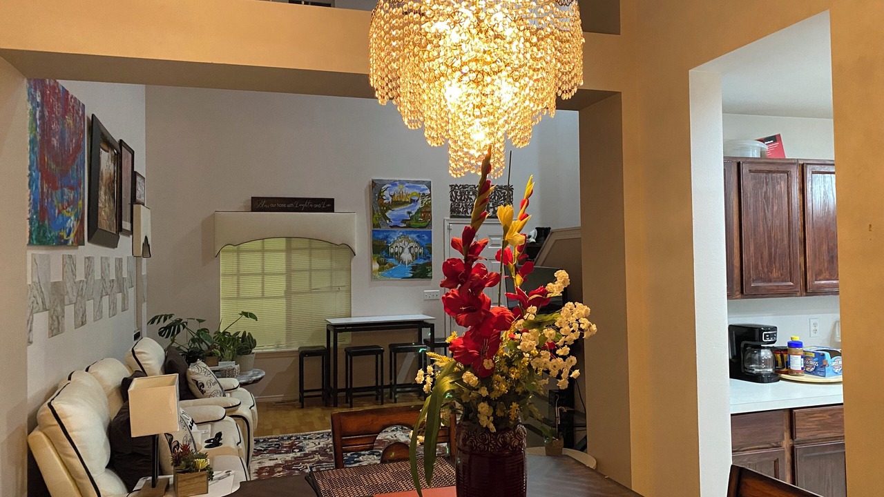 Photo of Livingroom in Auburn