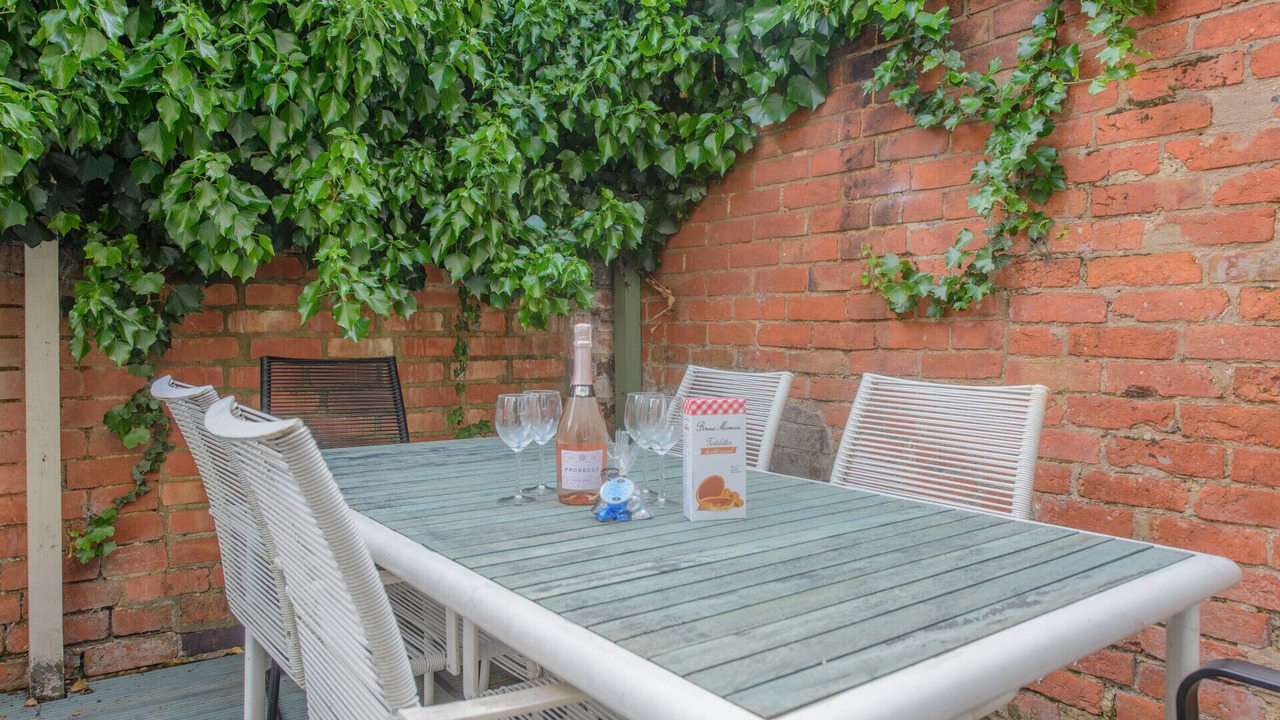 Photo of Outdoor in Quorn