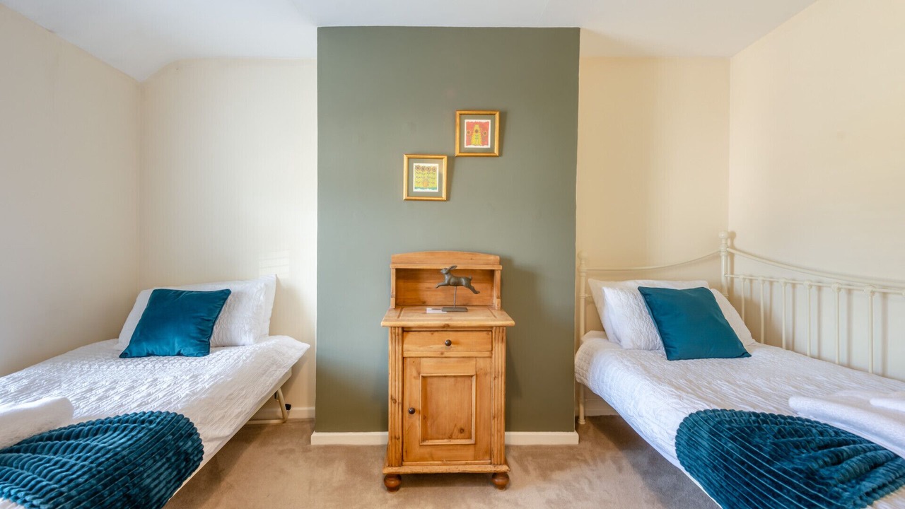 Photo of Others in Quorn