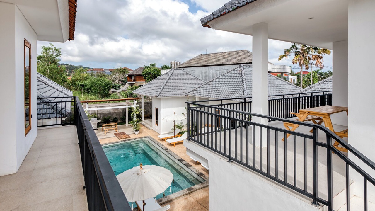 Photo of Patio Balcony in Bukit