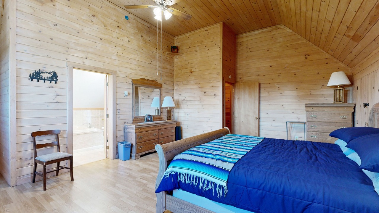 Photo of Others in East Central Franklin