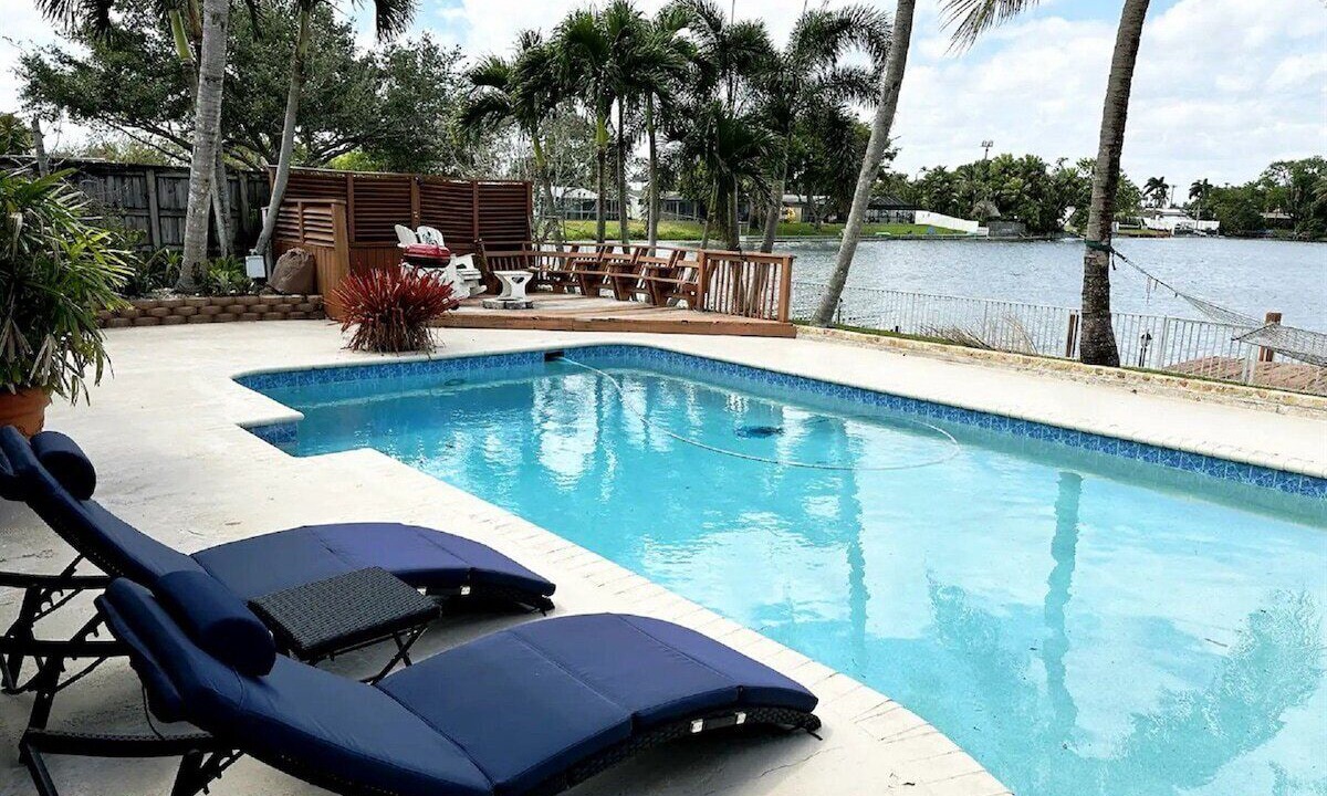 Photo of Outdoor in Pembroke Pines