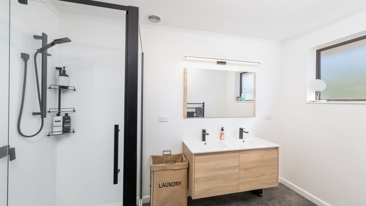 Photo of Others in Petone