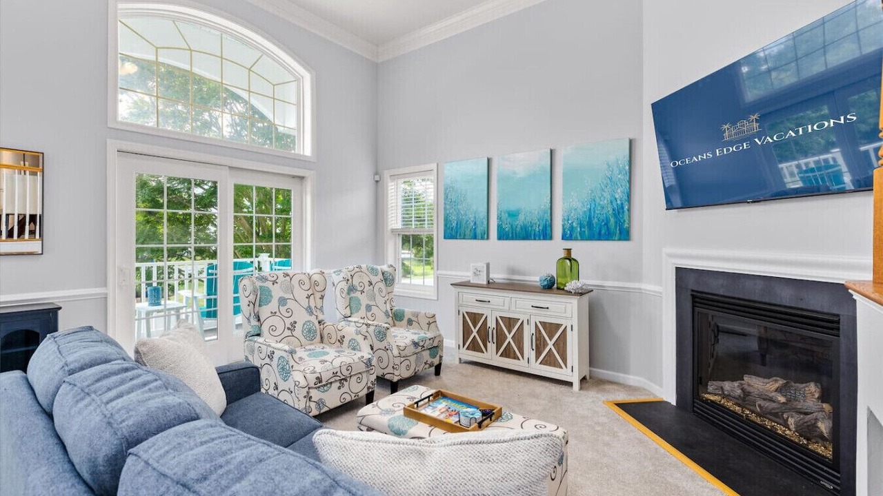 Photo of Livingroom in Bayside