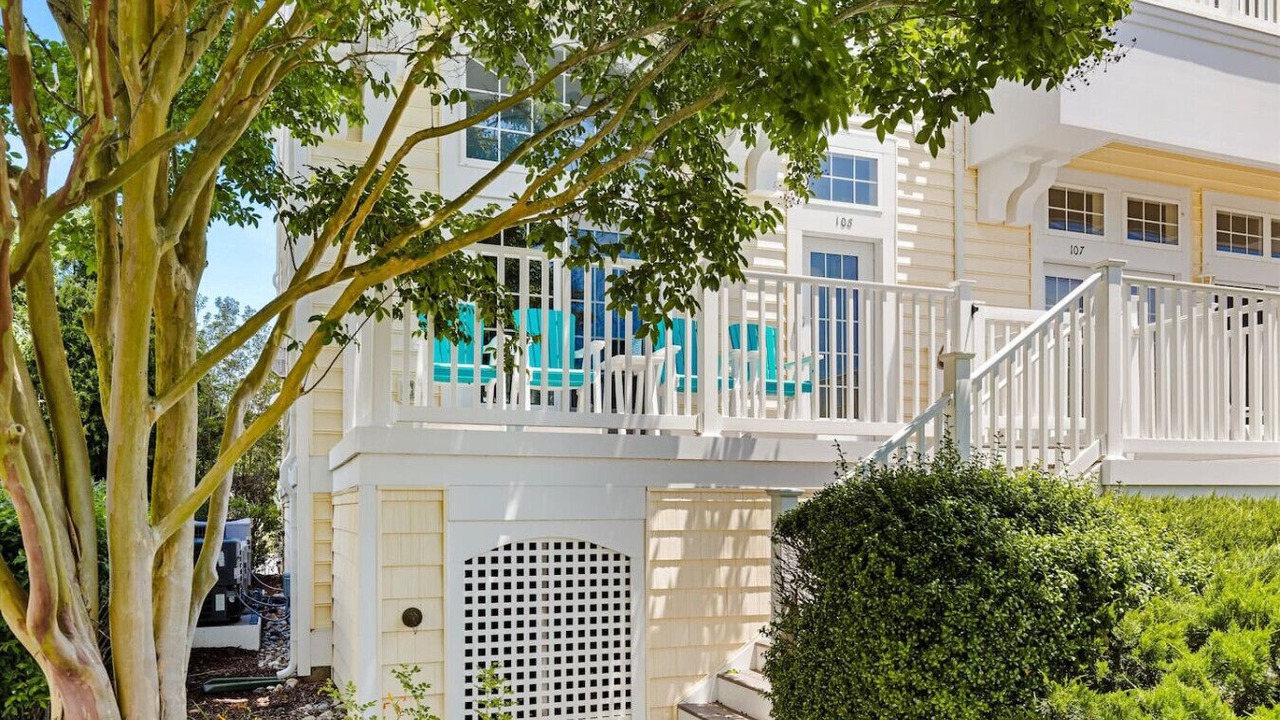 Photo of Outdoor in Bayside