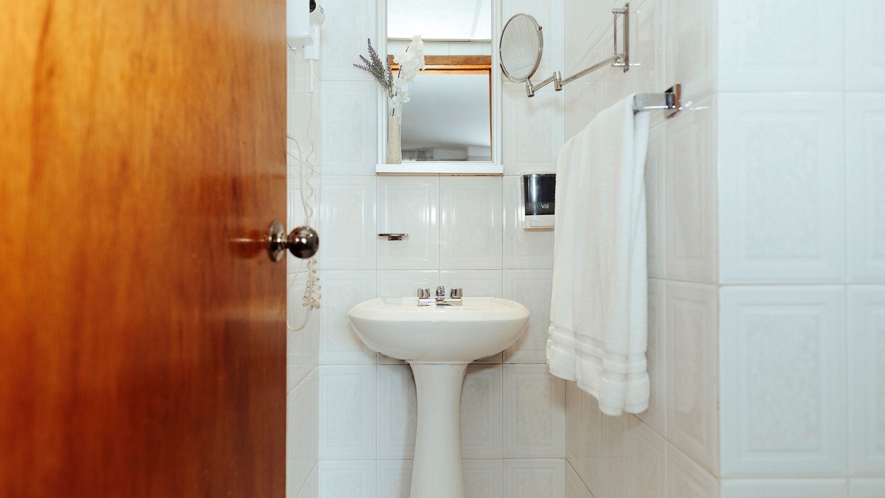Photo of Bathroom in Toluca City-Centre