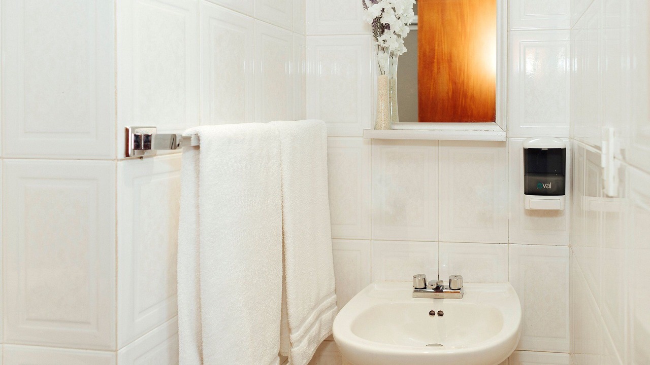 Photo of Bathroom in Toluca City-Centre