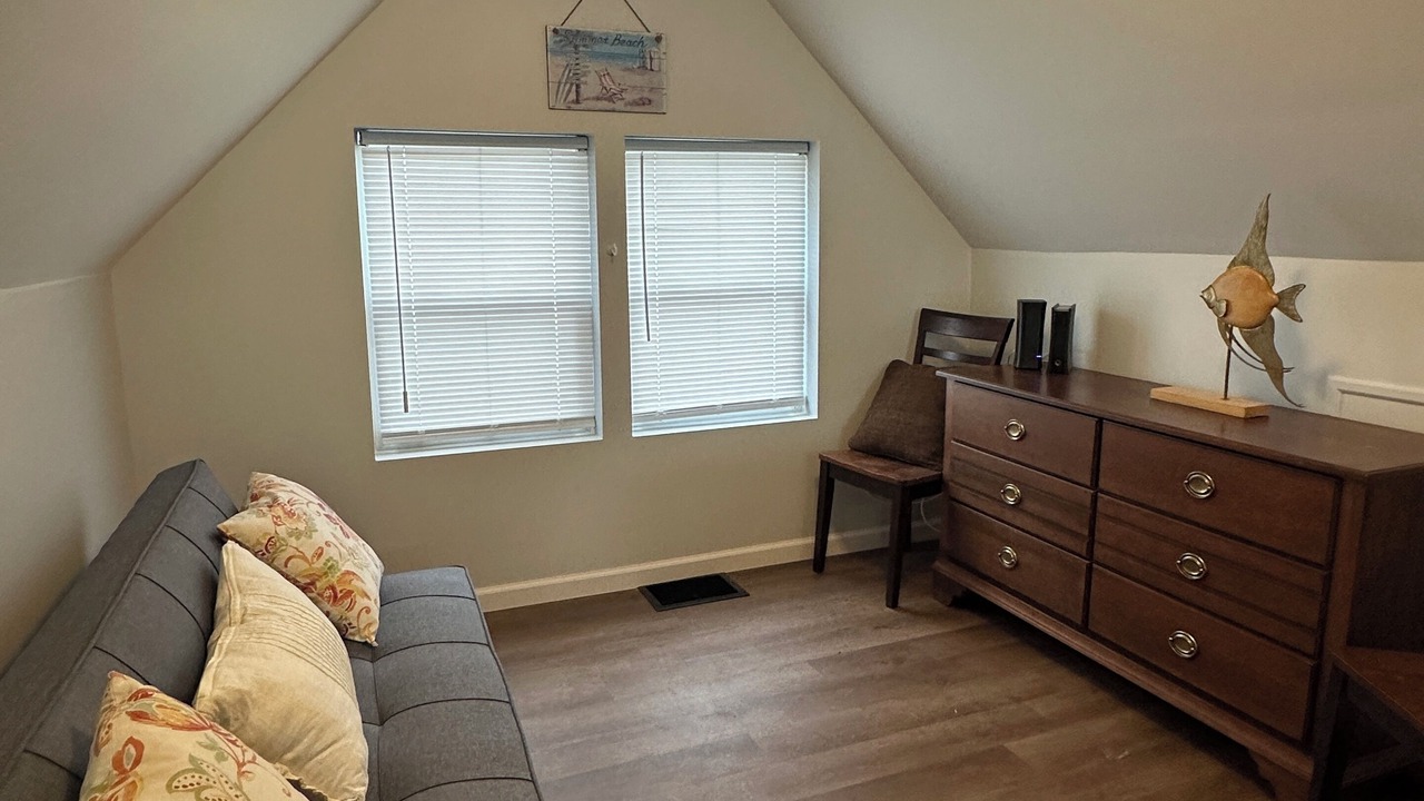 Photo of Livingroom in Sylvan Beach
