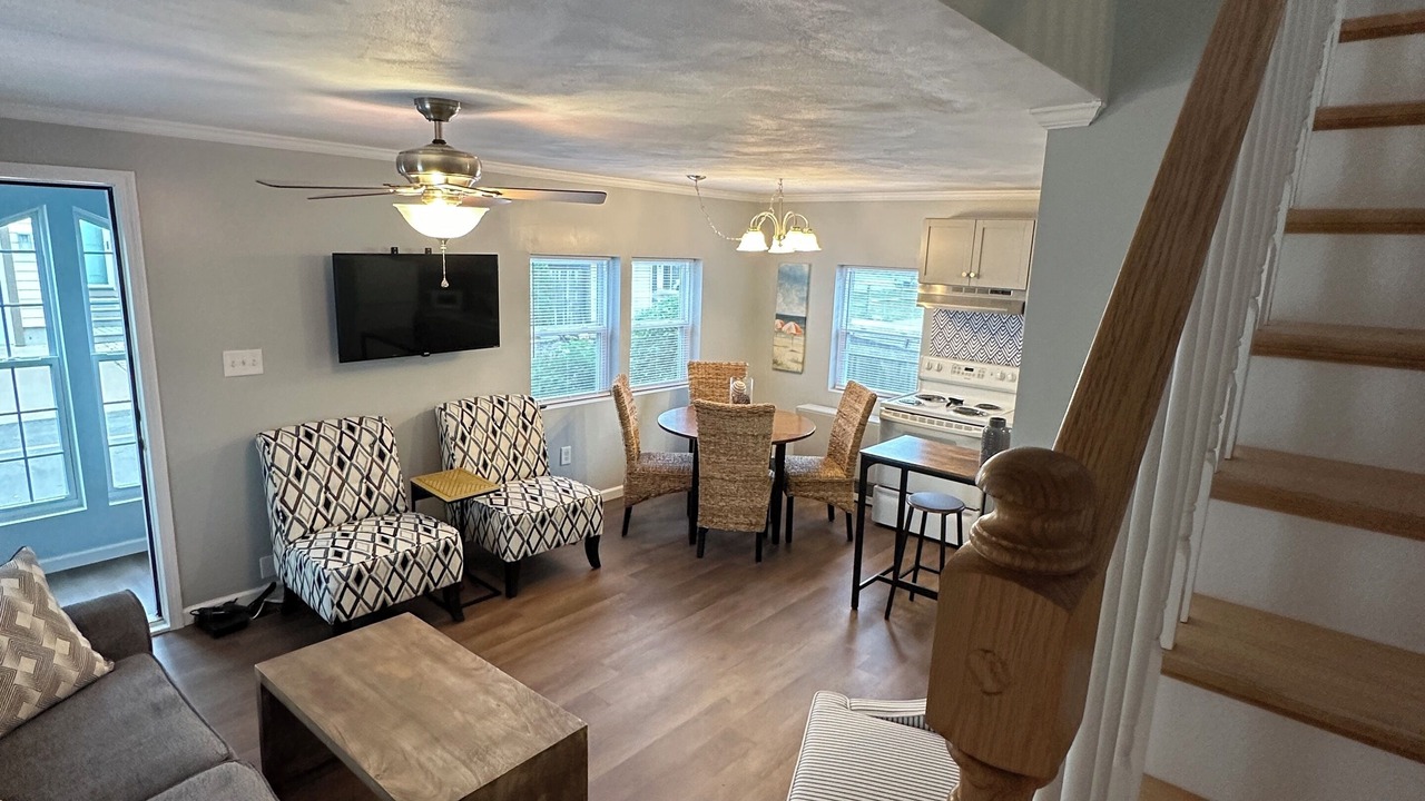 Photo of Livingroom in Sylvan Beach