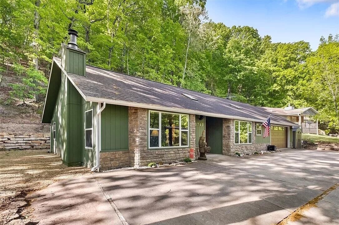 Photo of Outdoor in Lost Bridge Village