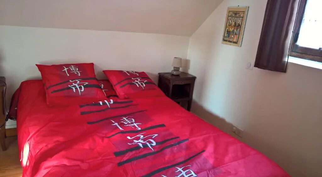 Photo of Bedroom in La Ferte-Gaucher