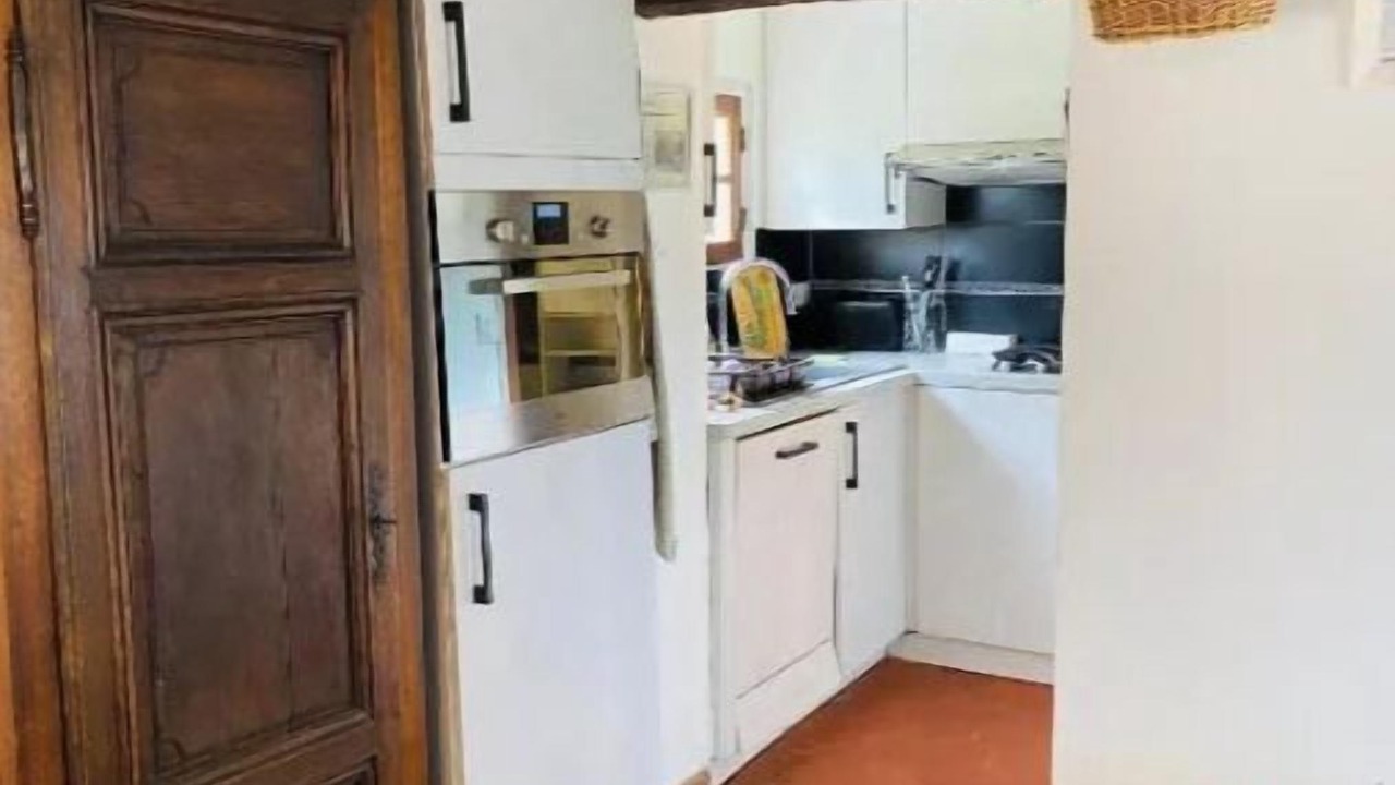 Photo of Kitchen in La Ferte-Gaucher