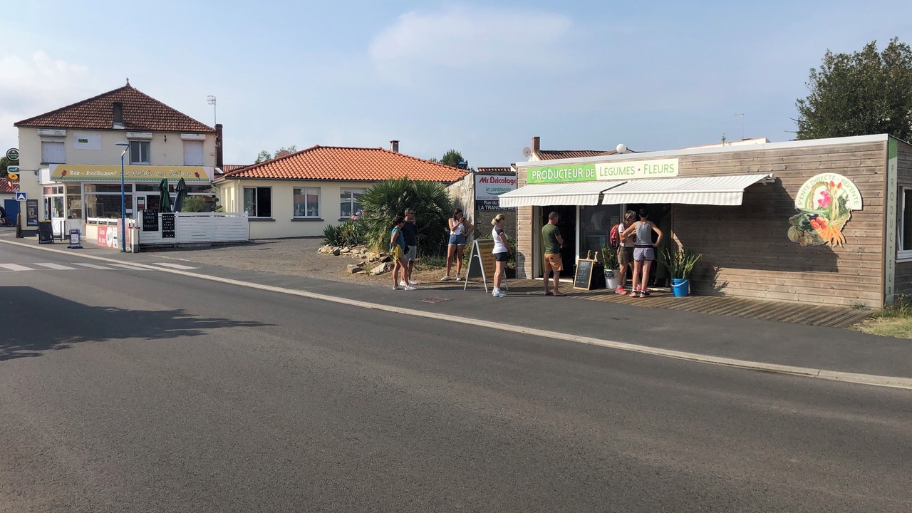 Photo of Others in Les Conches