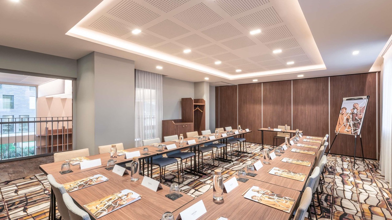 Photo of Others in Acheres