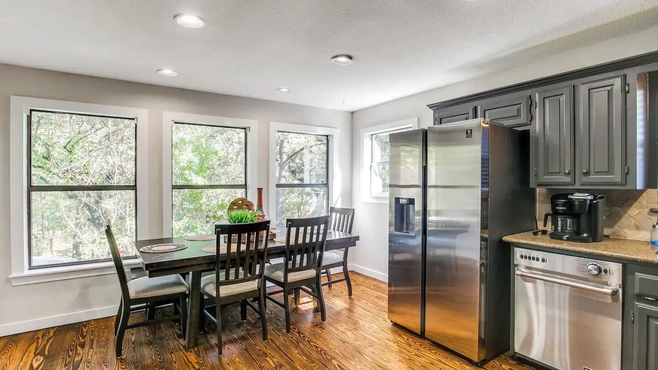 Photo of Kitchen in Highland Village
