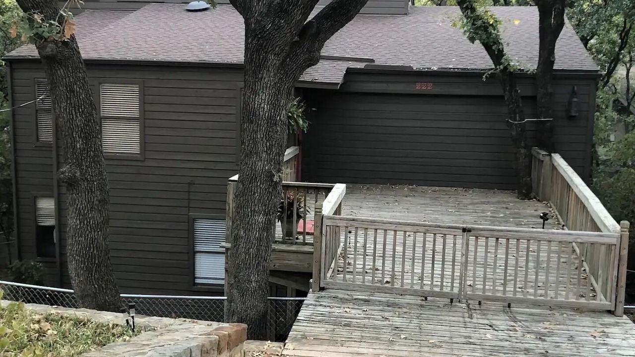 Photo of Outdoor in Highland Village
