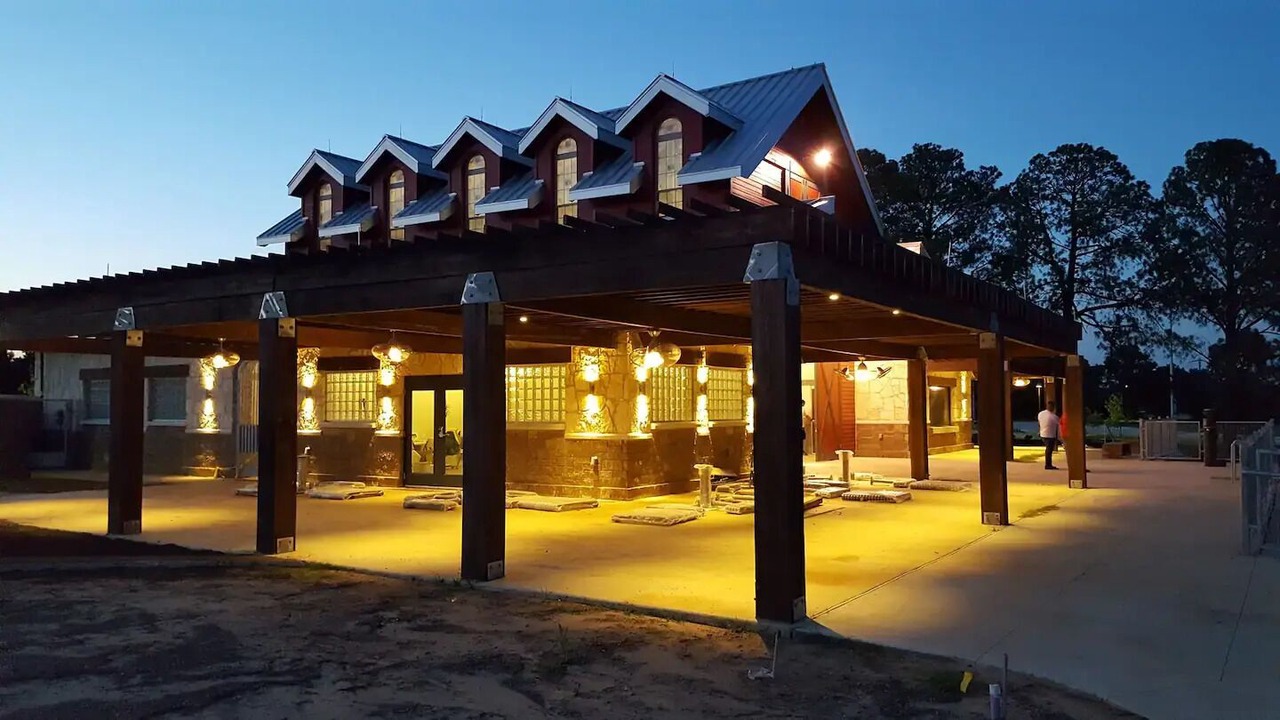 Photo of Outdoor in Highland Village