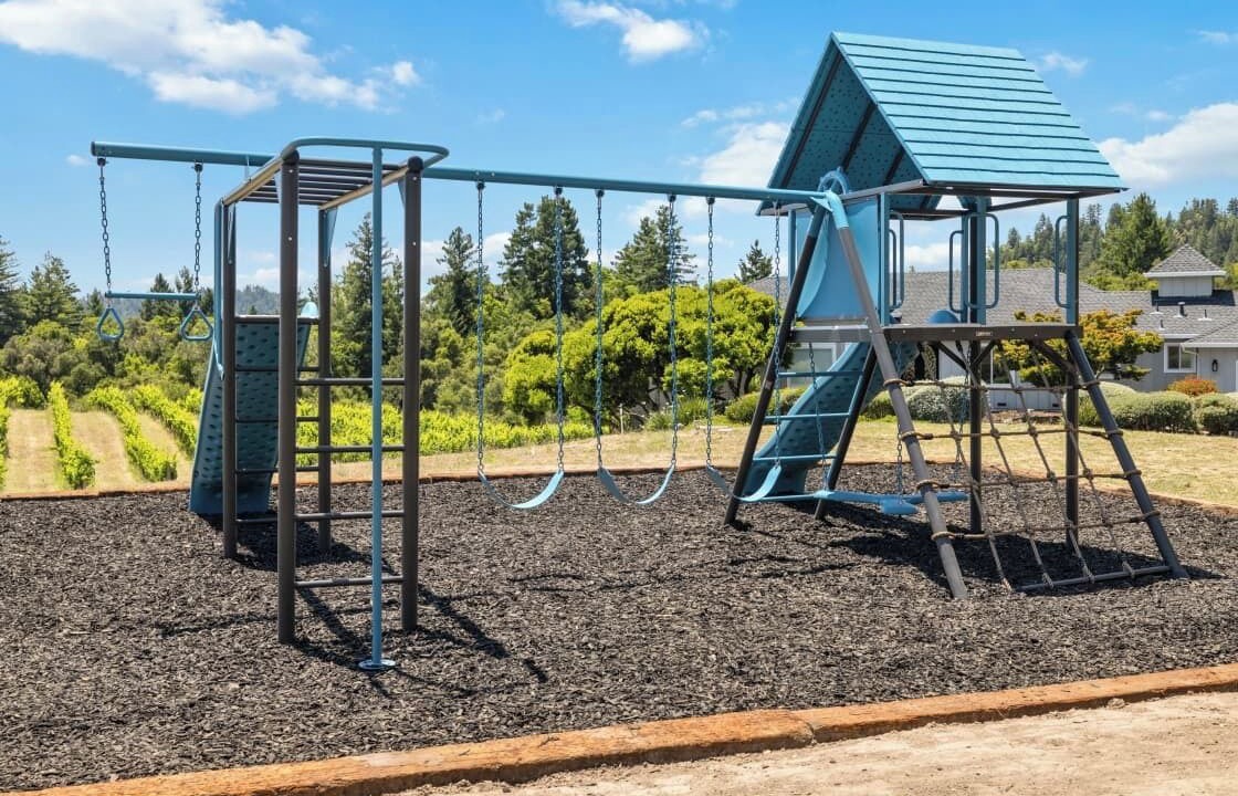 Photo of Others in Felton