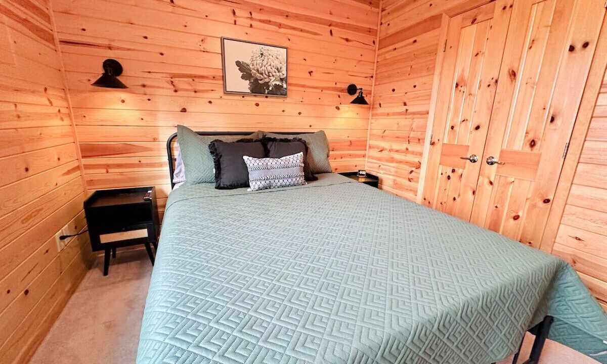 Photo of Bedroom in Ashby