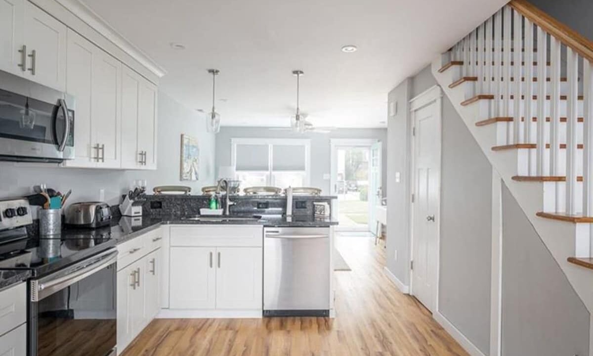 Photo of Kitchen in Chic's Beach