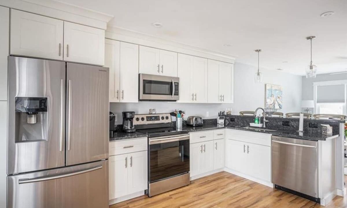 Photo of Kitchen in Chic's Beach