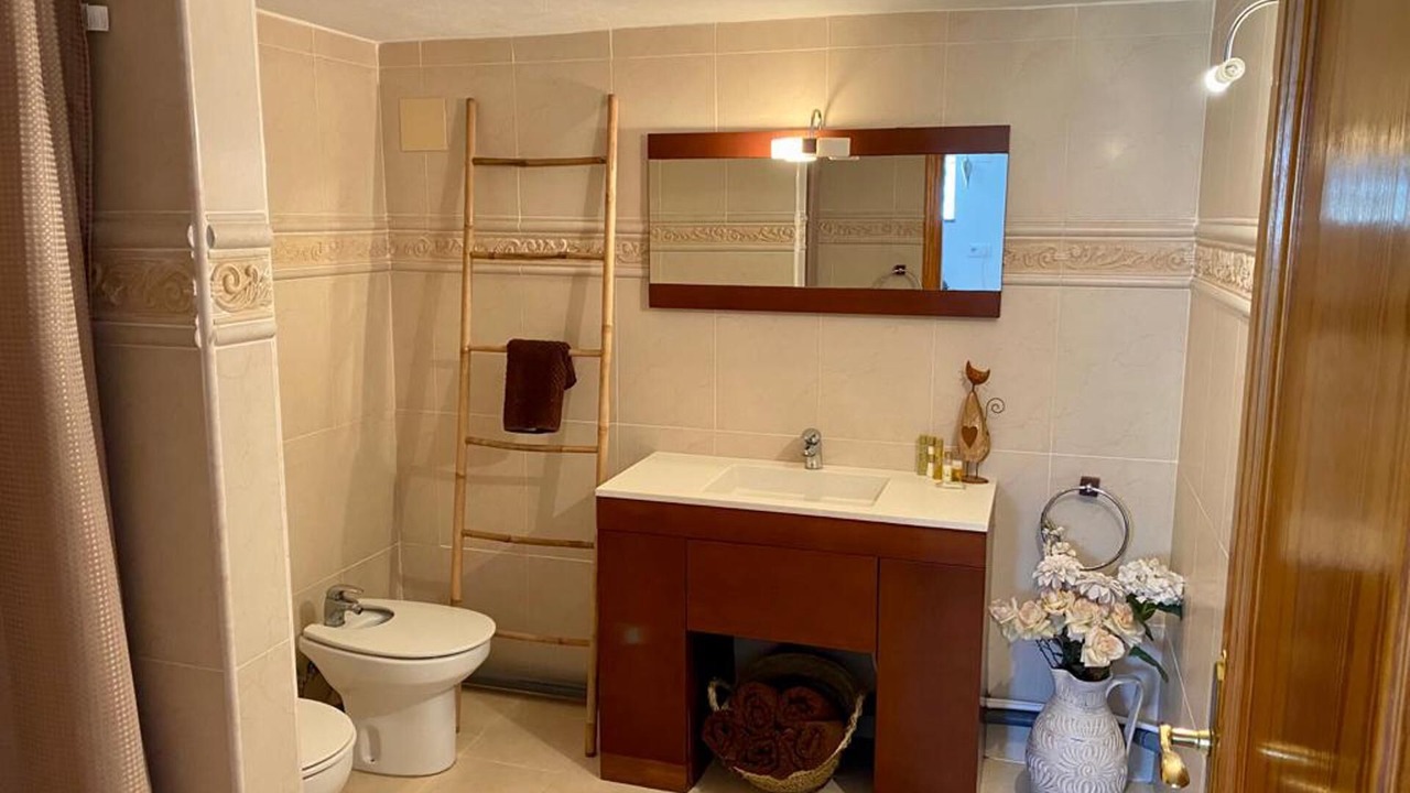 Photo of Bathroom in Alcalali