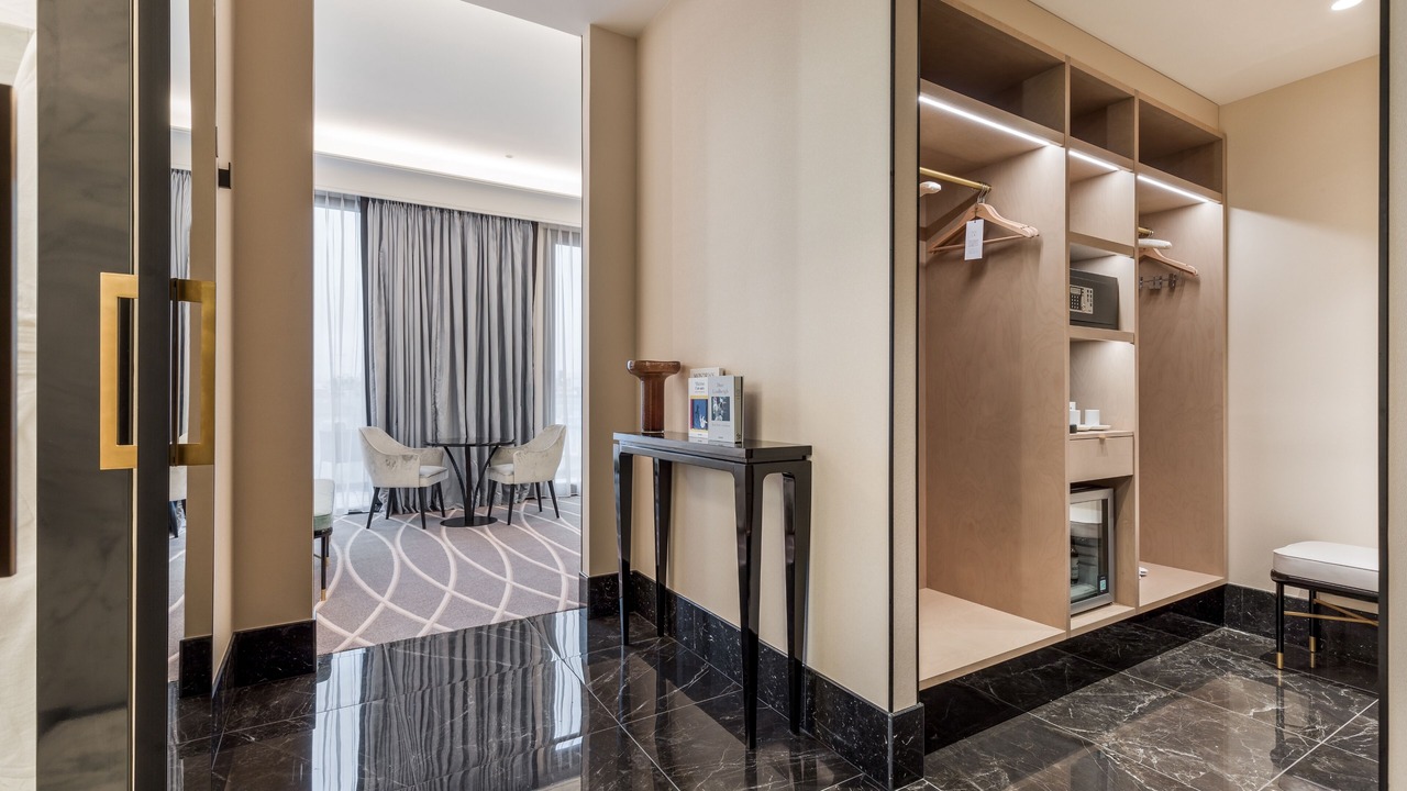 Photo of Bedroom in Carre d'Or