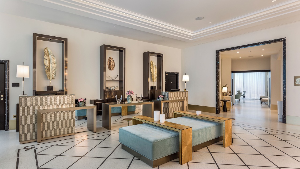 Photo of Others in Carre d'Or