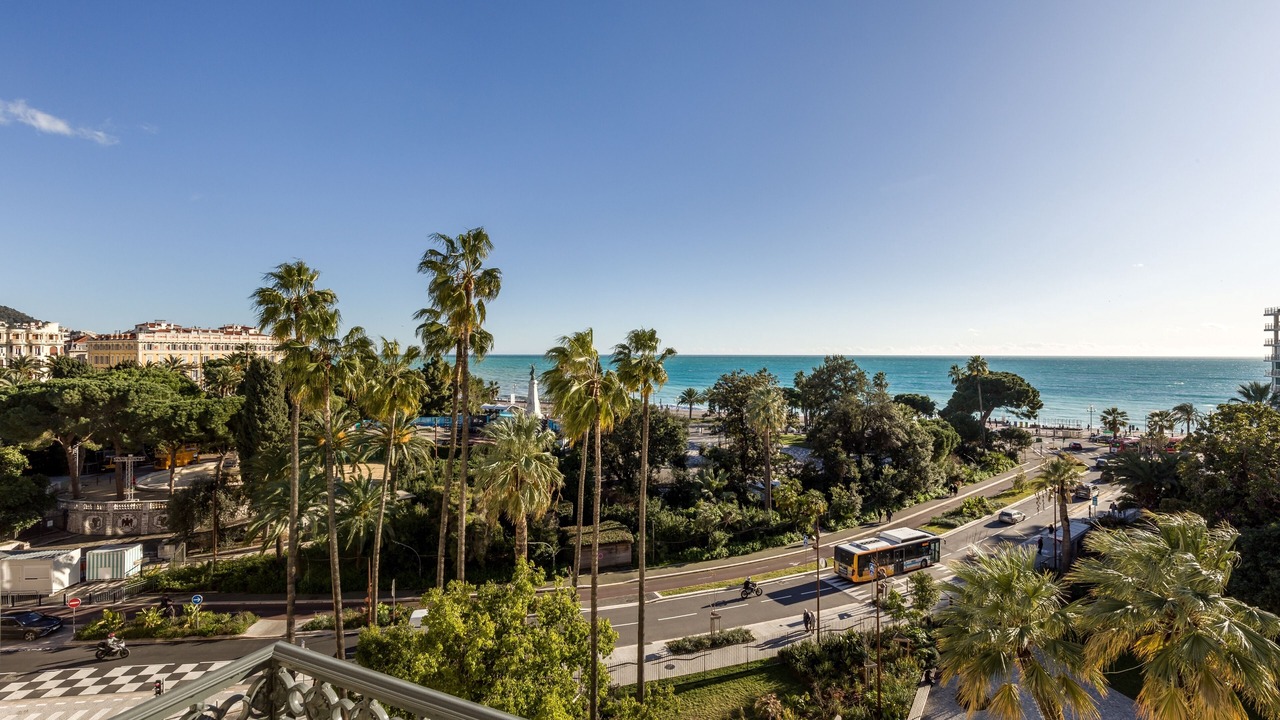 Photo of Others in Carre d'Or