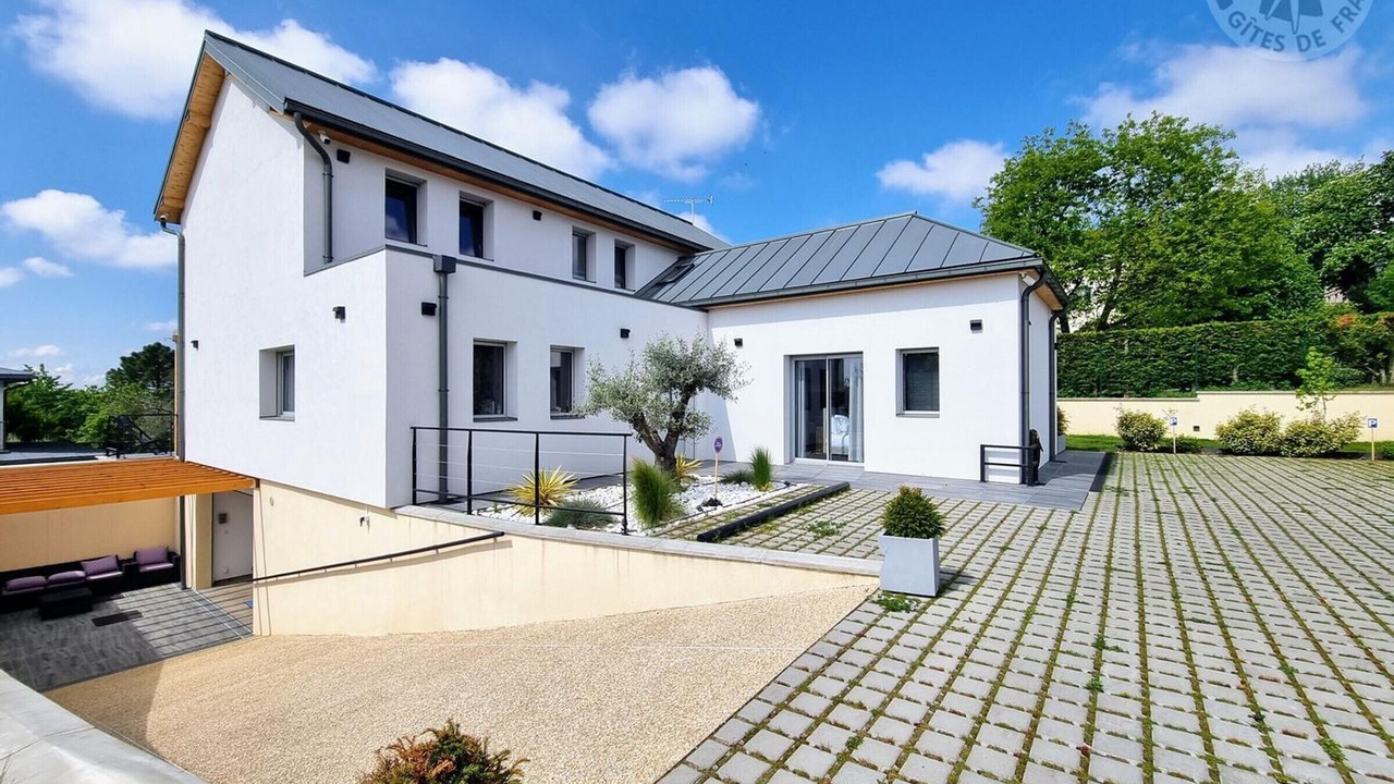 Photo of Outdoor in Saint-Prix